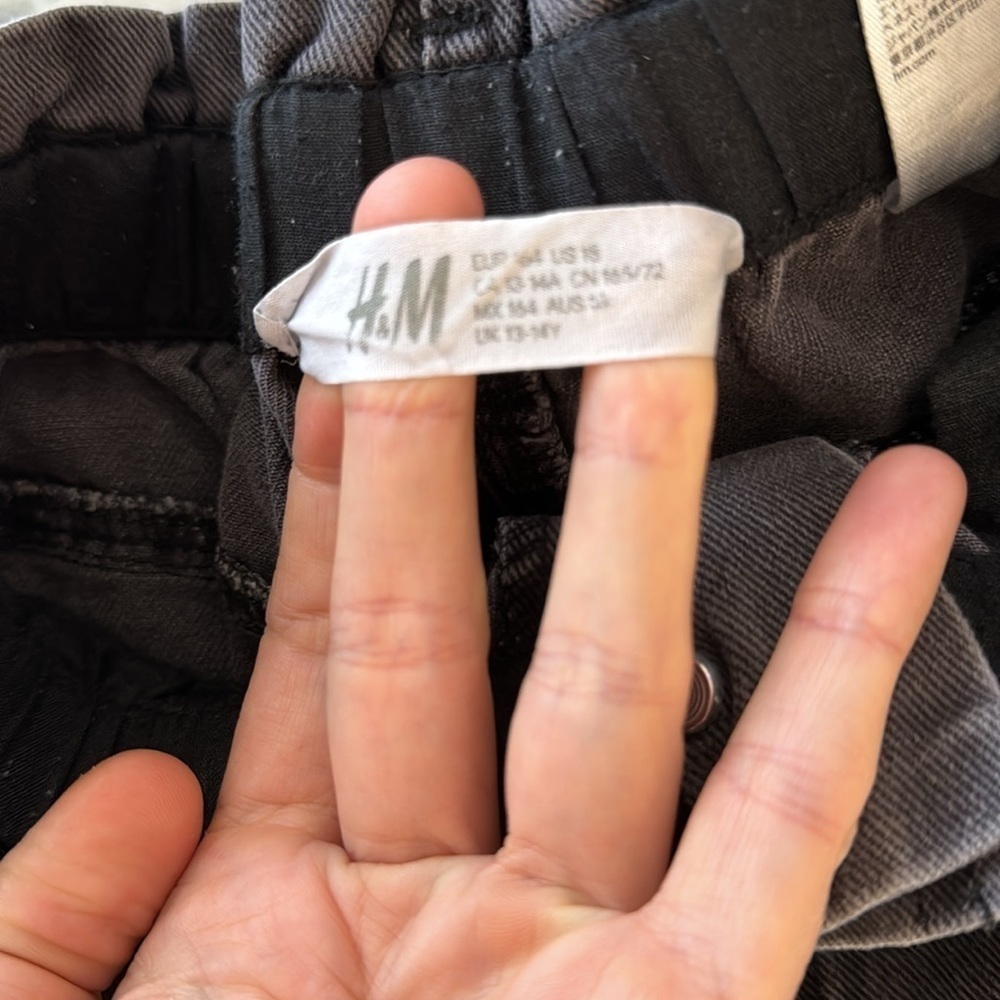 H&M boyfriend jeans - Picture 5 of 6